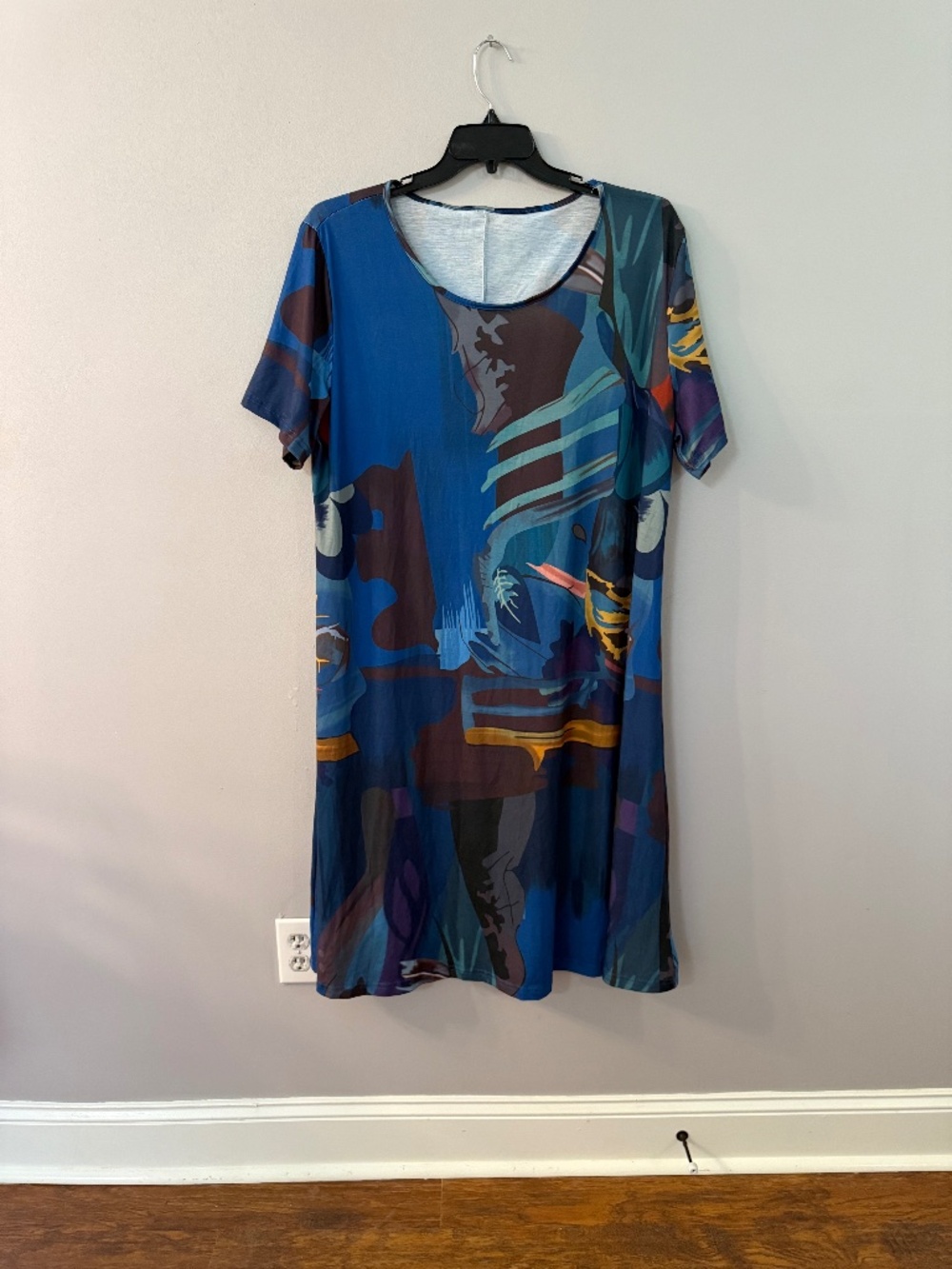 Short Sleeve Midi Dress - size xxl